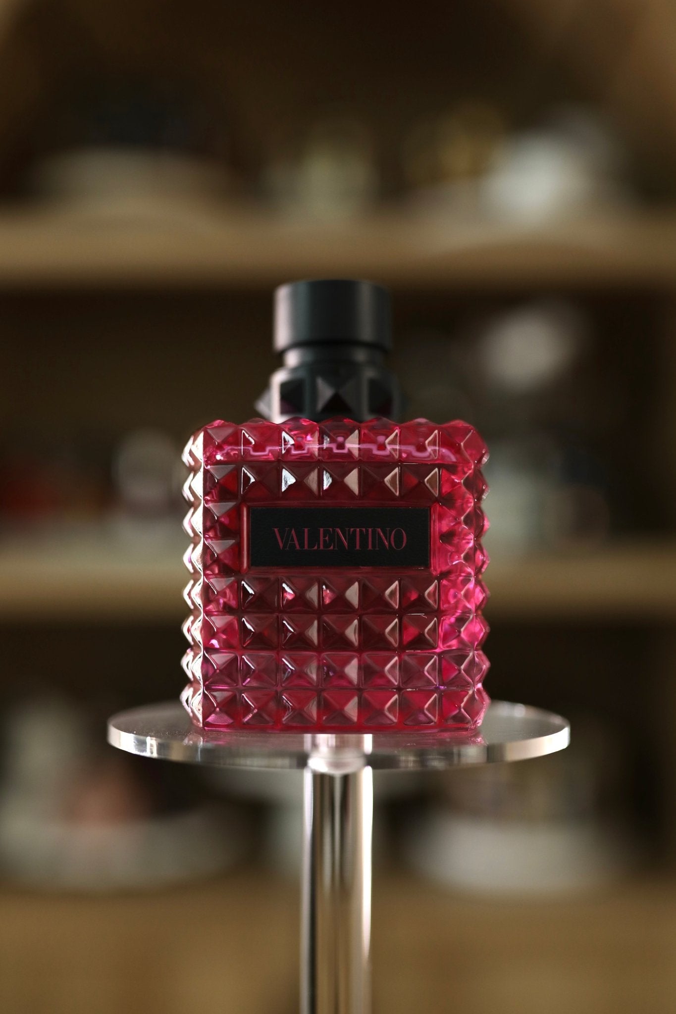 Donna Born In Roma Extradose -product_vendor Eau Archive